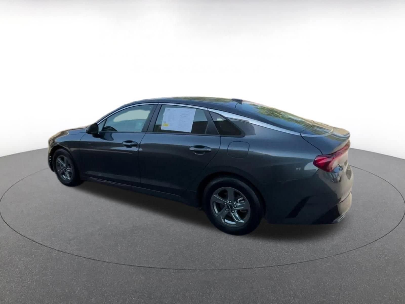 Thumbnail: 2023 Kia K5 - 10