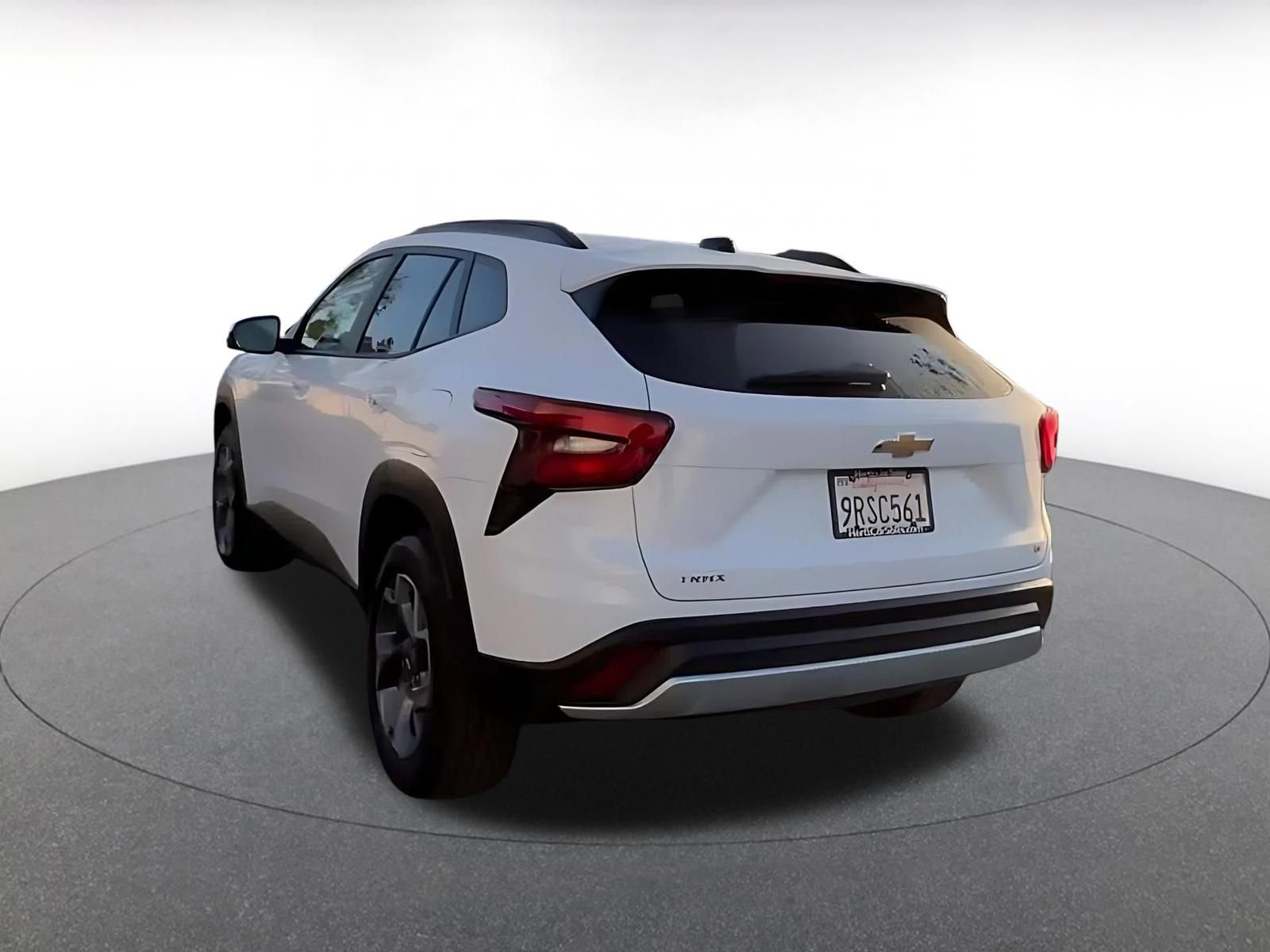 Thumbnail: 2025 Chevrolet Trax - 11