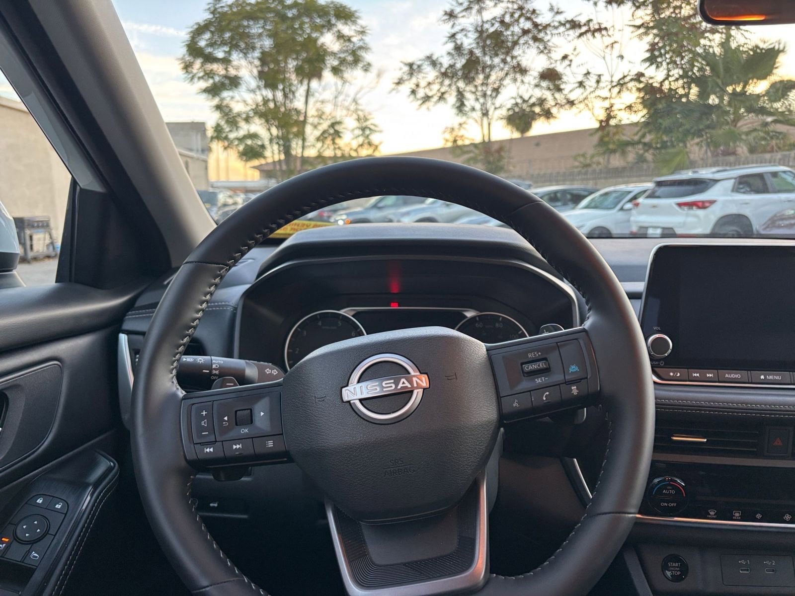 Thumbnail: 2025 Nissan Rogue - 34