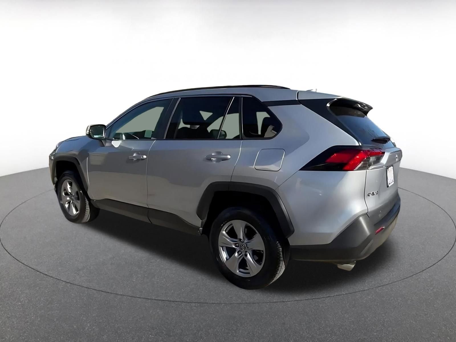 Thumbnail: 2025 Toyota RAV4 - 10