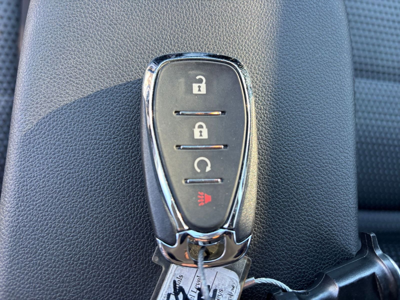 Thumbnail: 2025 Chevrolet Trax - 27