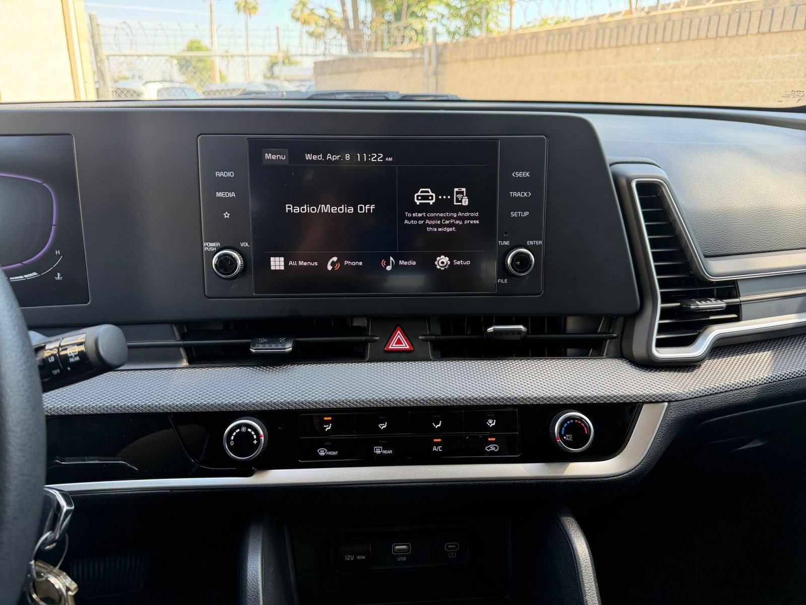 Thumbnail: 2025 Kia Sportage - 17