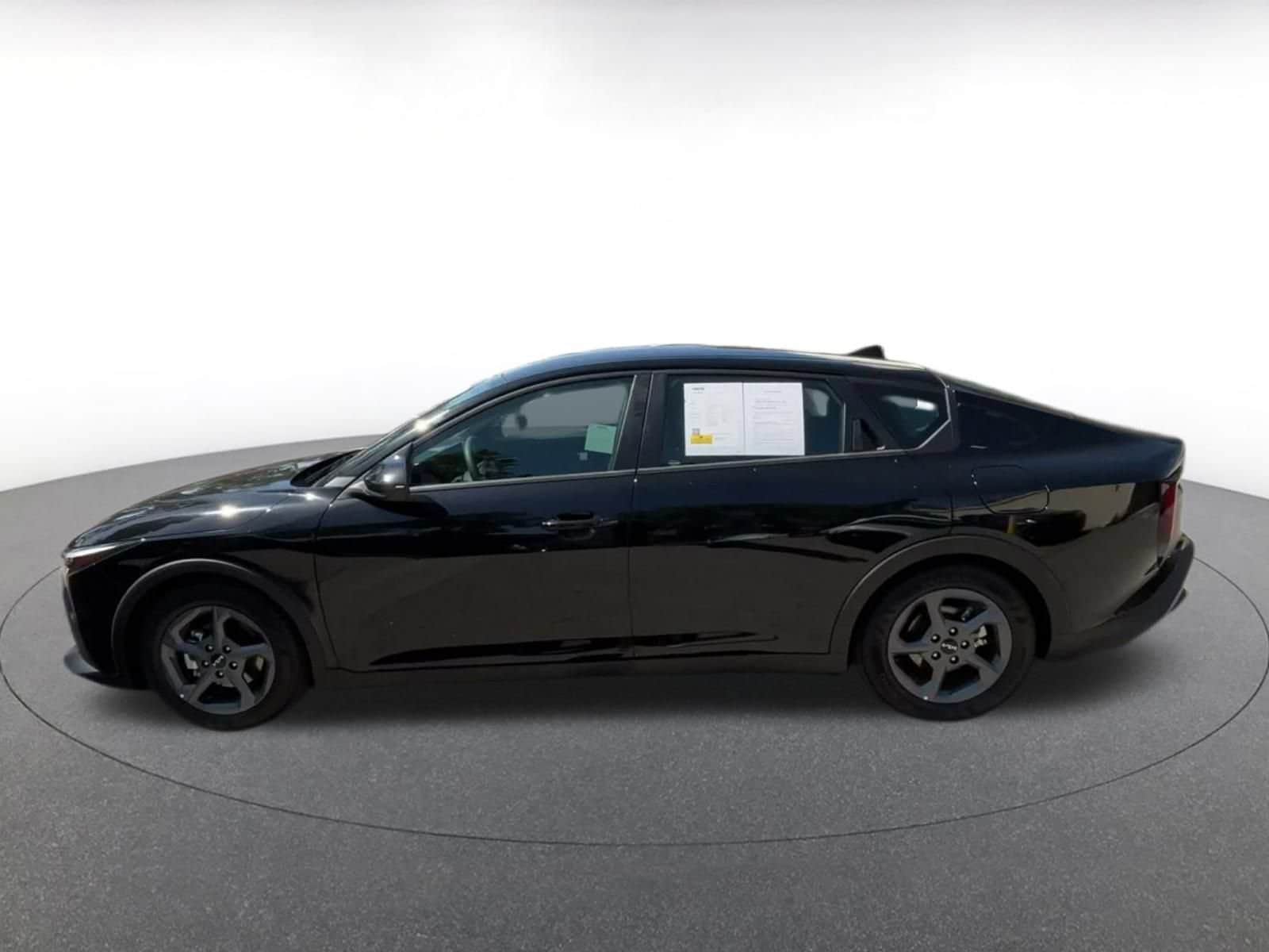 Thumbnail: 2026 Kia K4 - 8