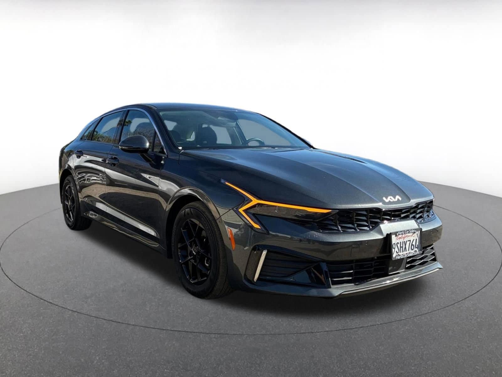 Thumbnail: 2025 Kia K5 - 1