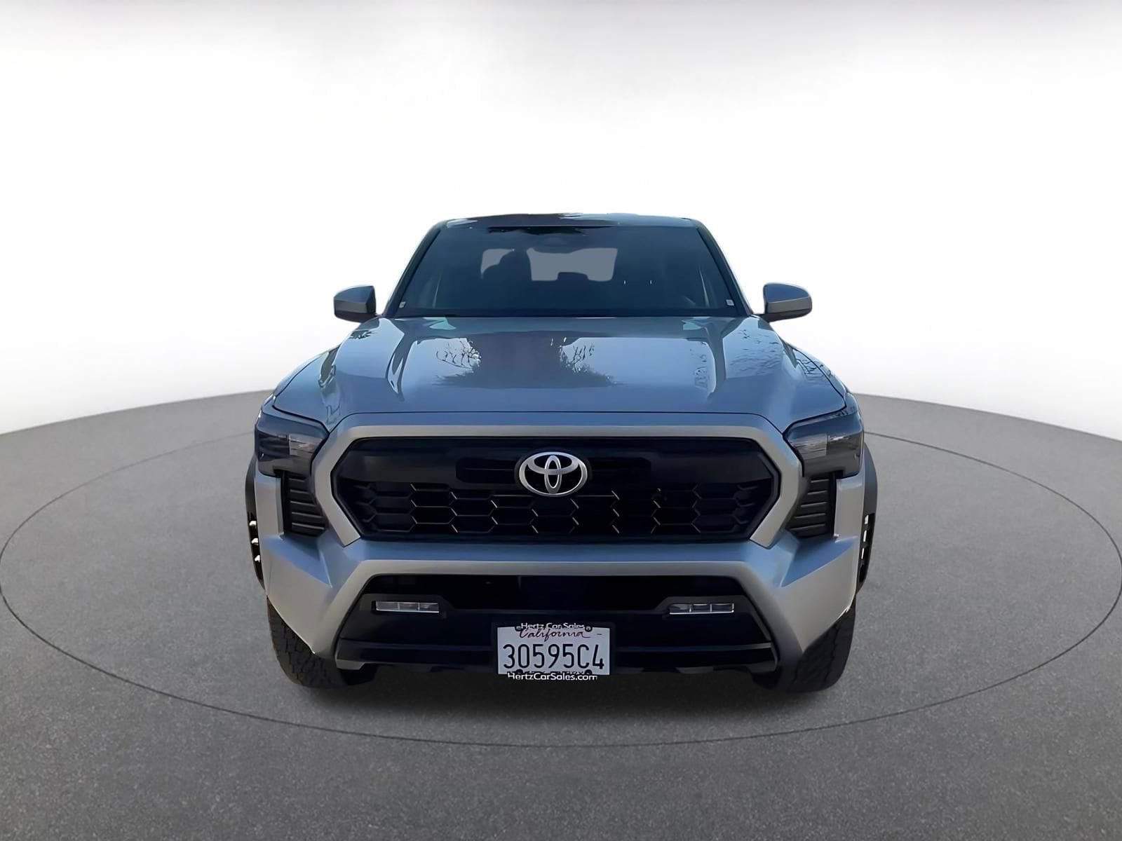 Thumbnail: 2025 Toyota Tacoma - 4