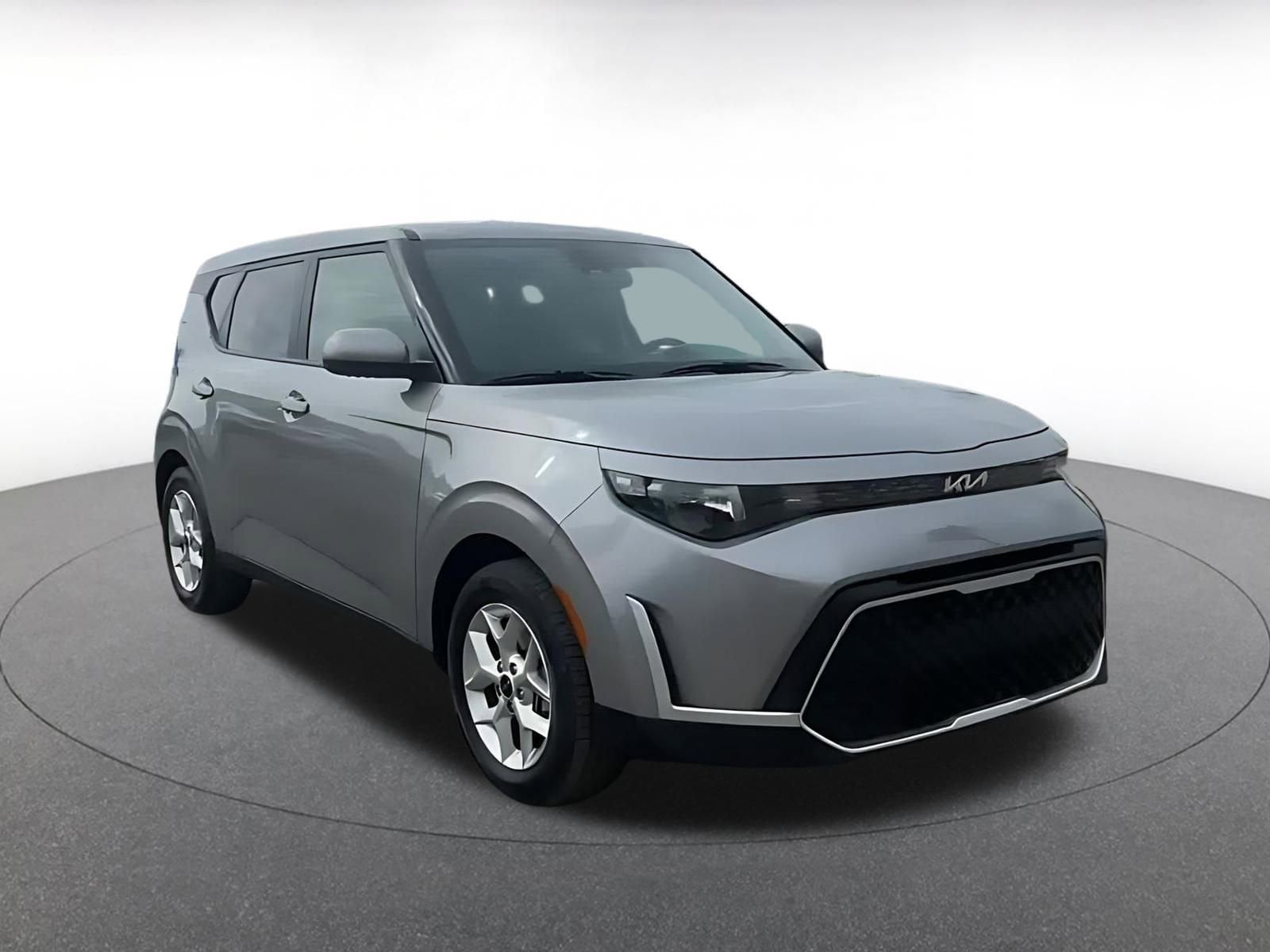 Thumbnail: 2025 Kia Soul - 3
