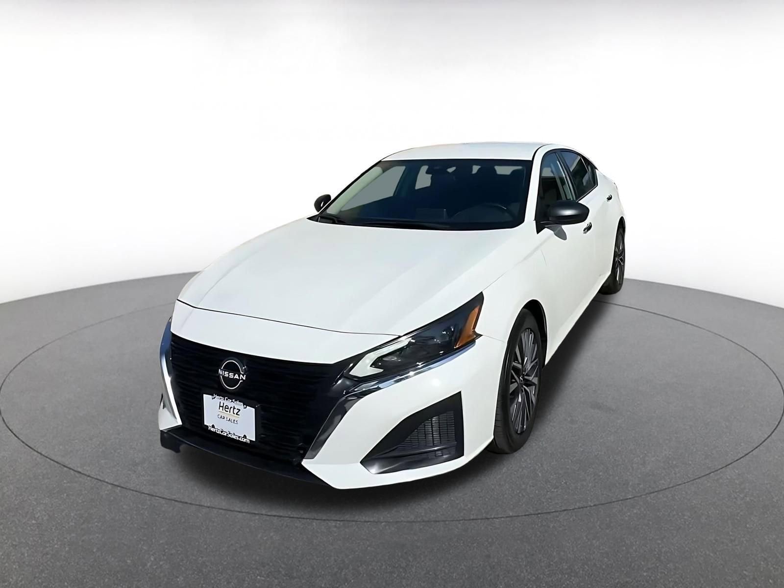 Thumbnail: 2025 Nissan Altima - 7
