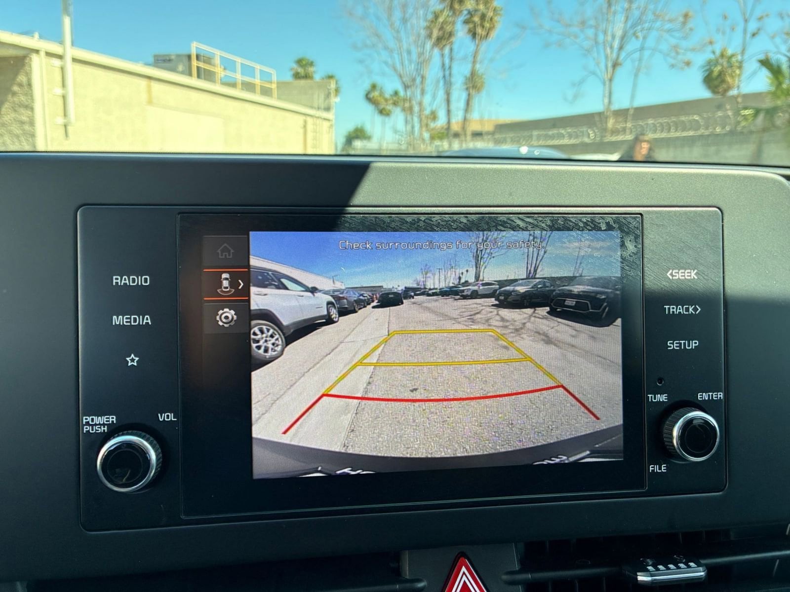 Thumbnail: 2025 Kia Sportage - 24