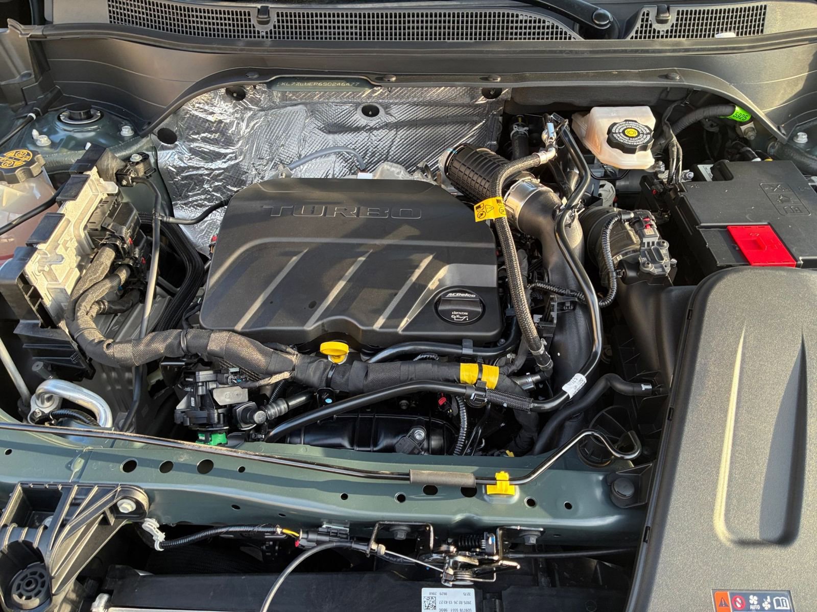 Thumbnail: 2025 Chevrolet Trax - 32