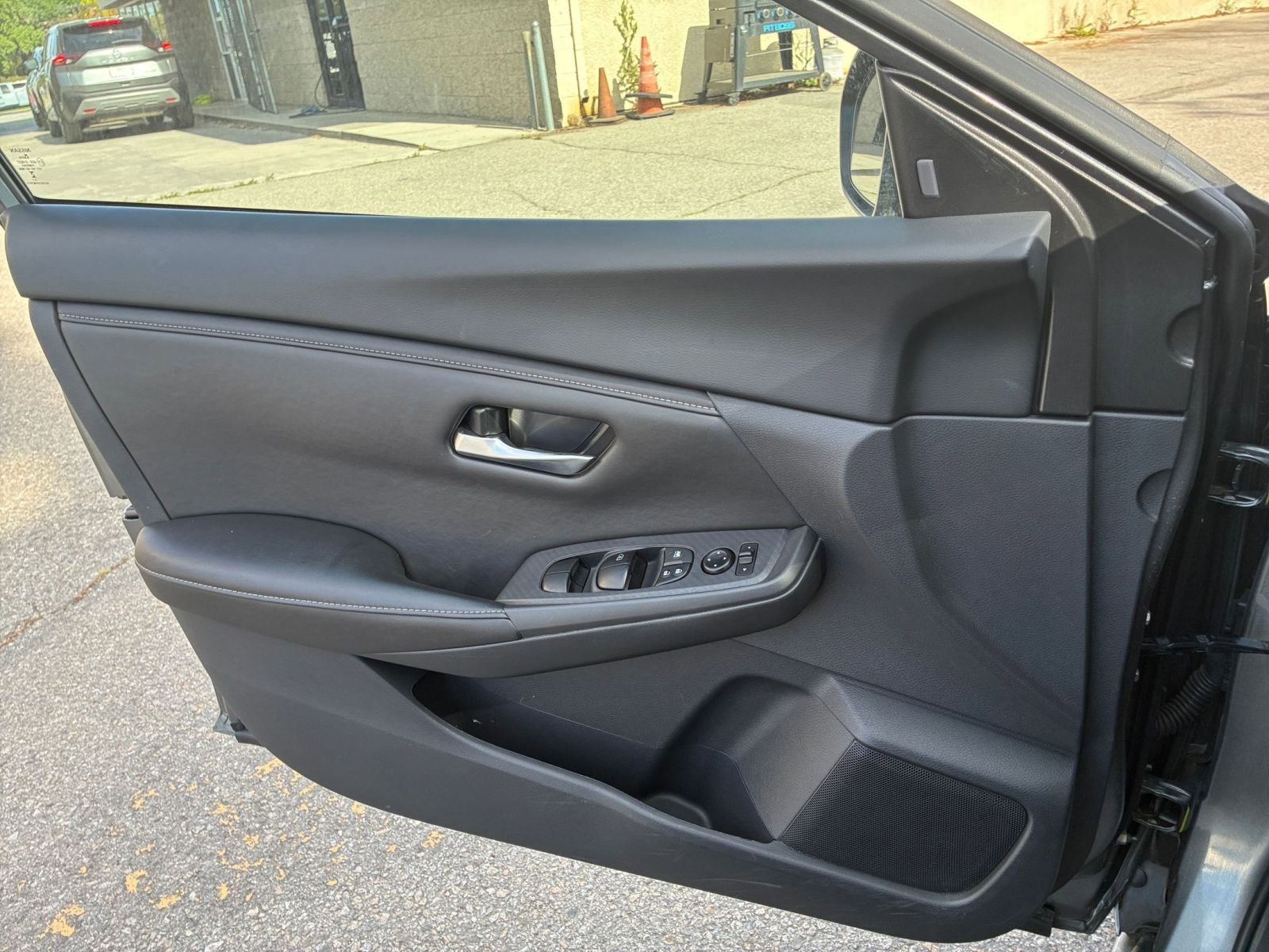 Thumbnail: 2025 Nissan Sentra - 18