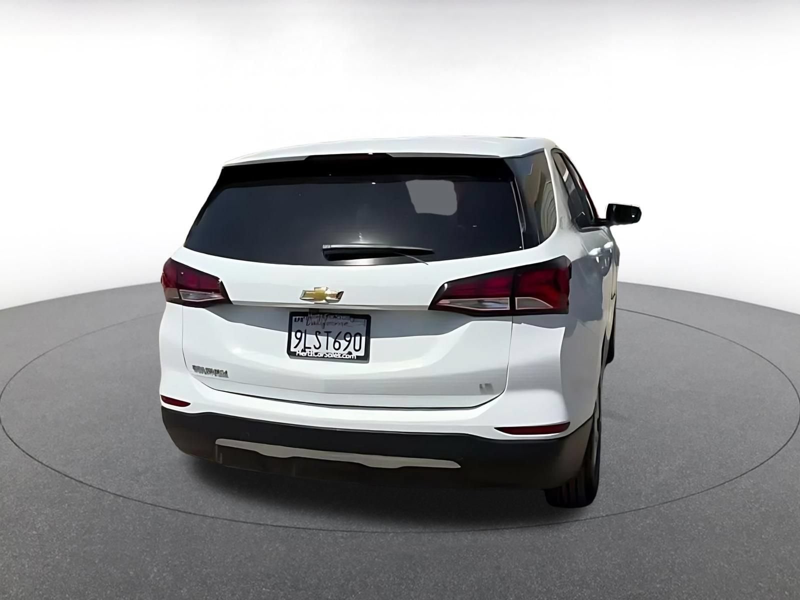 Thumbnail: 2024 Chevrolet Equinox - 12