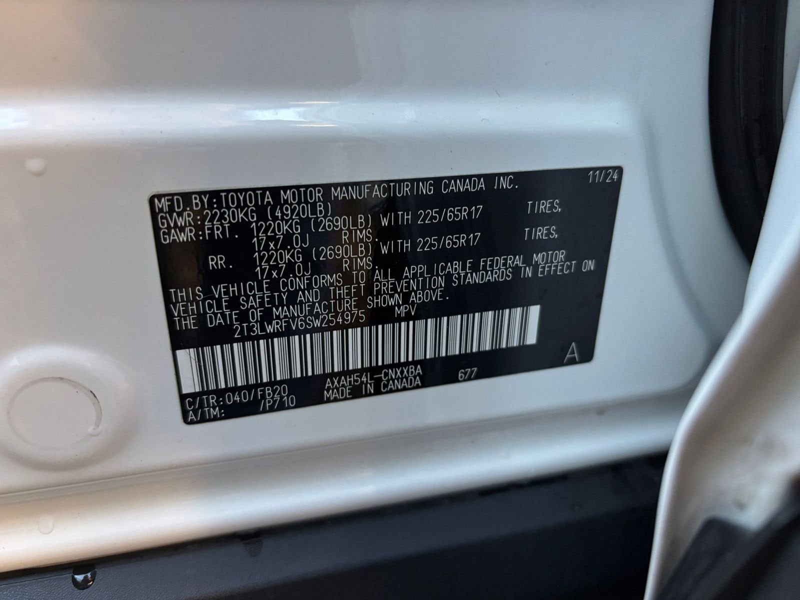 Thumbnail: 2025 Toyota RAV4 - 29