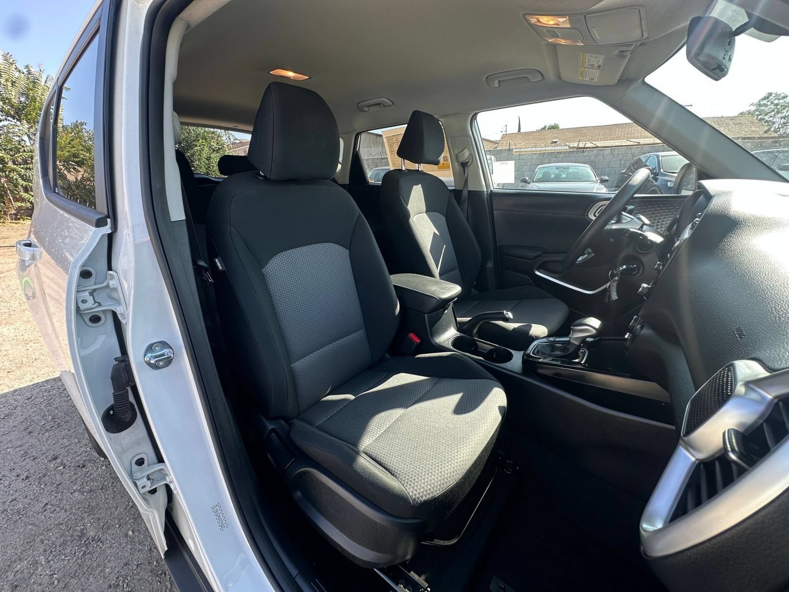 Thumbnail: 2025 Kia Soul - 34