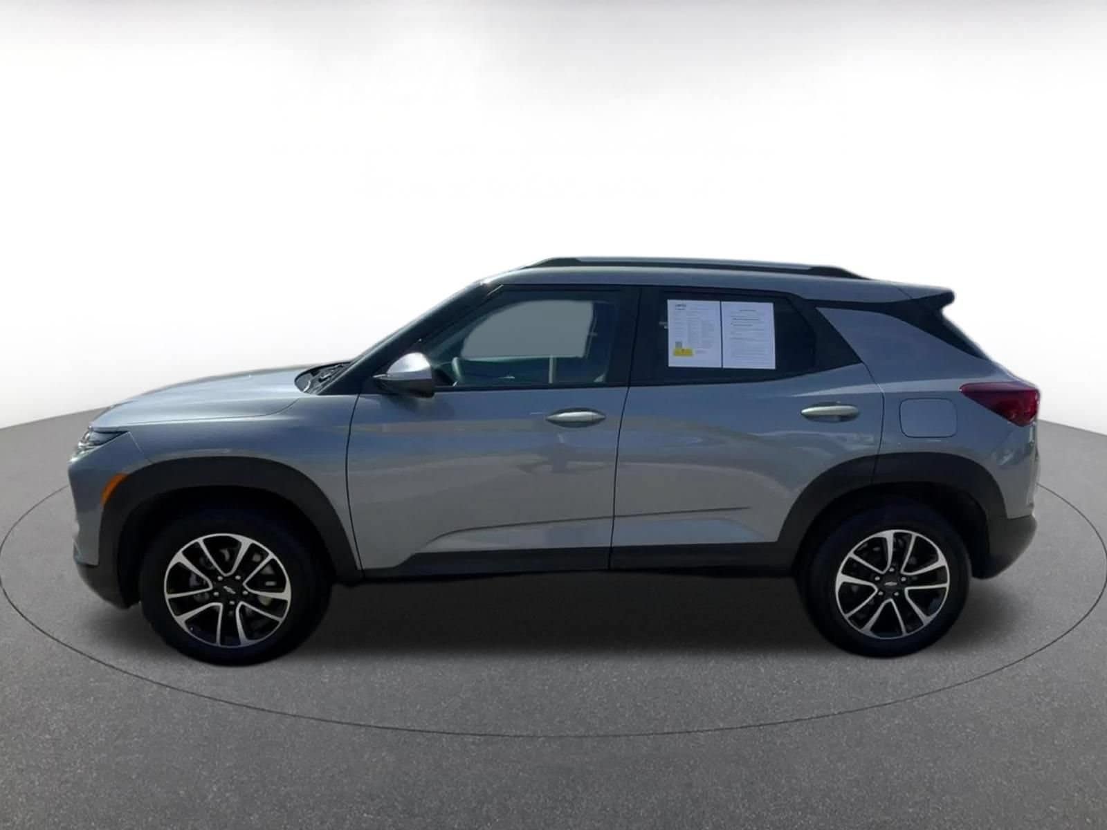 Thumbnail: 2025 Chevrolet TrailBlazer - 9