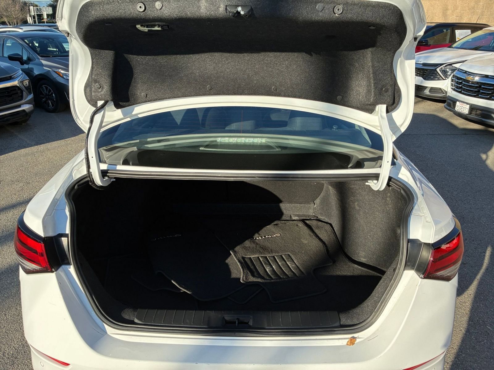 Thumbnail: 2025 Nissan Sentra - 29