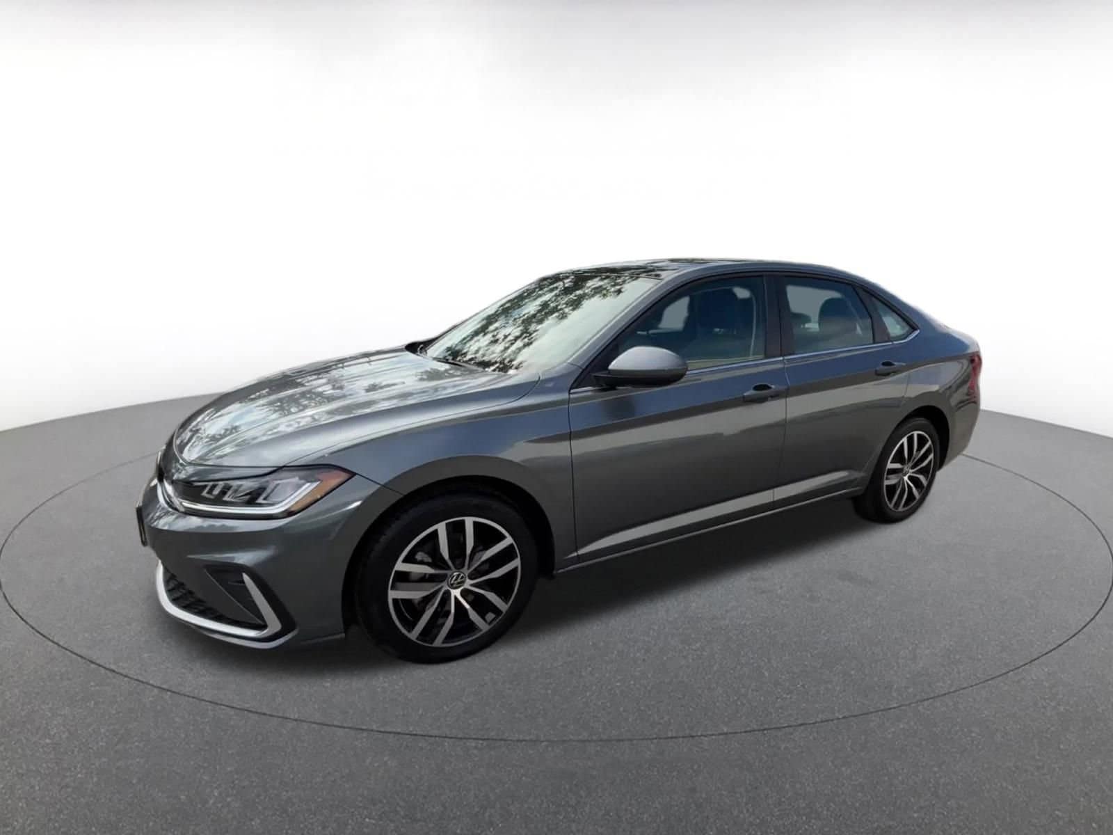 Thumbnail: 2025 Volkswagen Jetta - 8