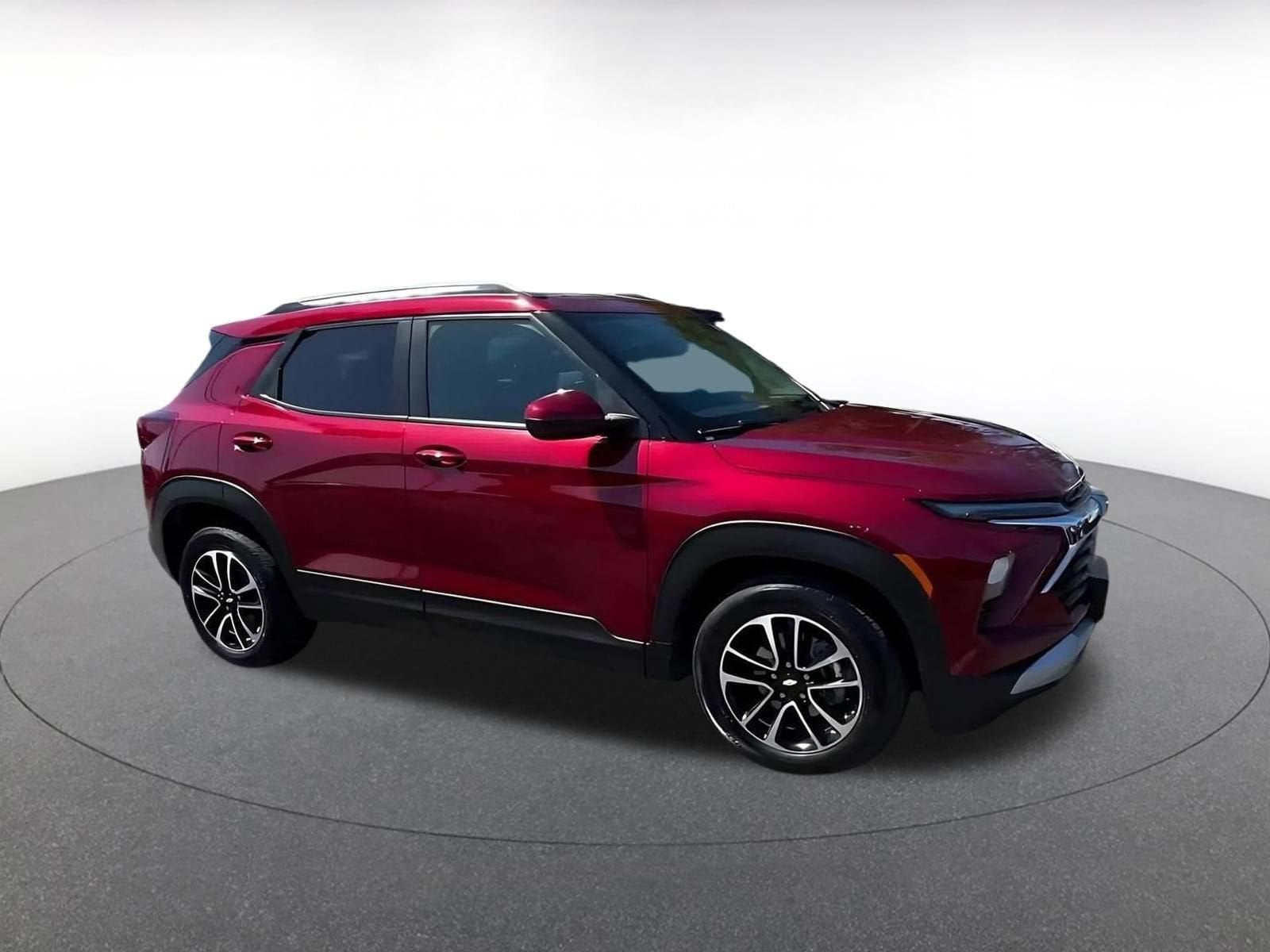 Thumbnail: 2025 Chevrolet TrailBlazer - 2