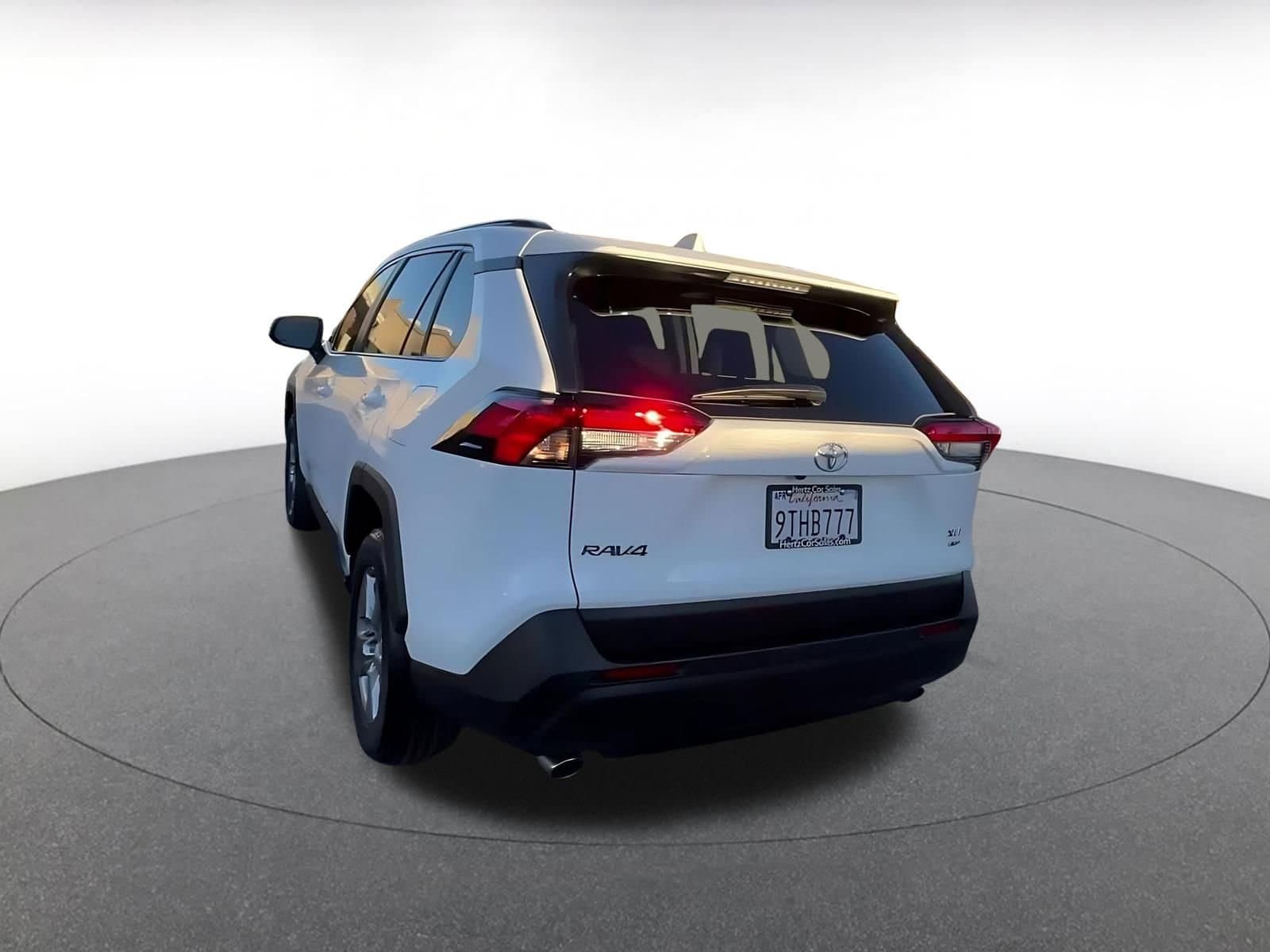 Thumbnail: 2025 Toyota RAV4 - 11