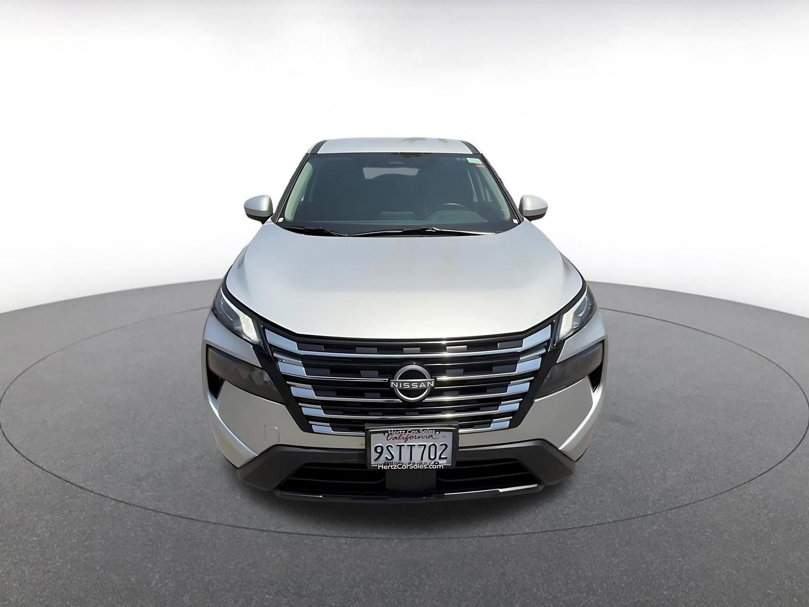 Thumbnail: 2025 Nissan Rogue - 4