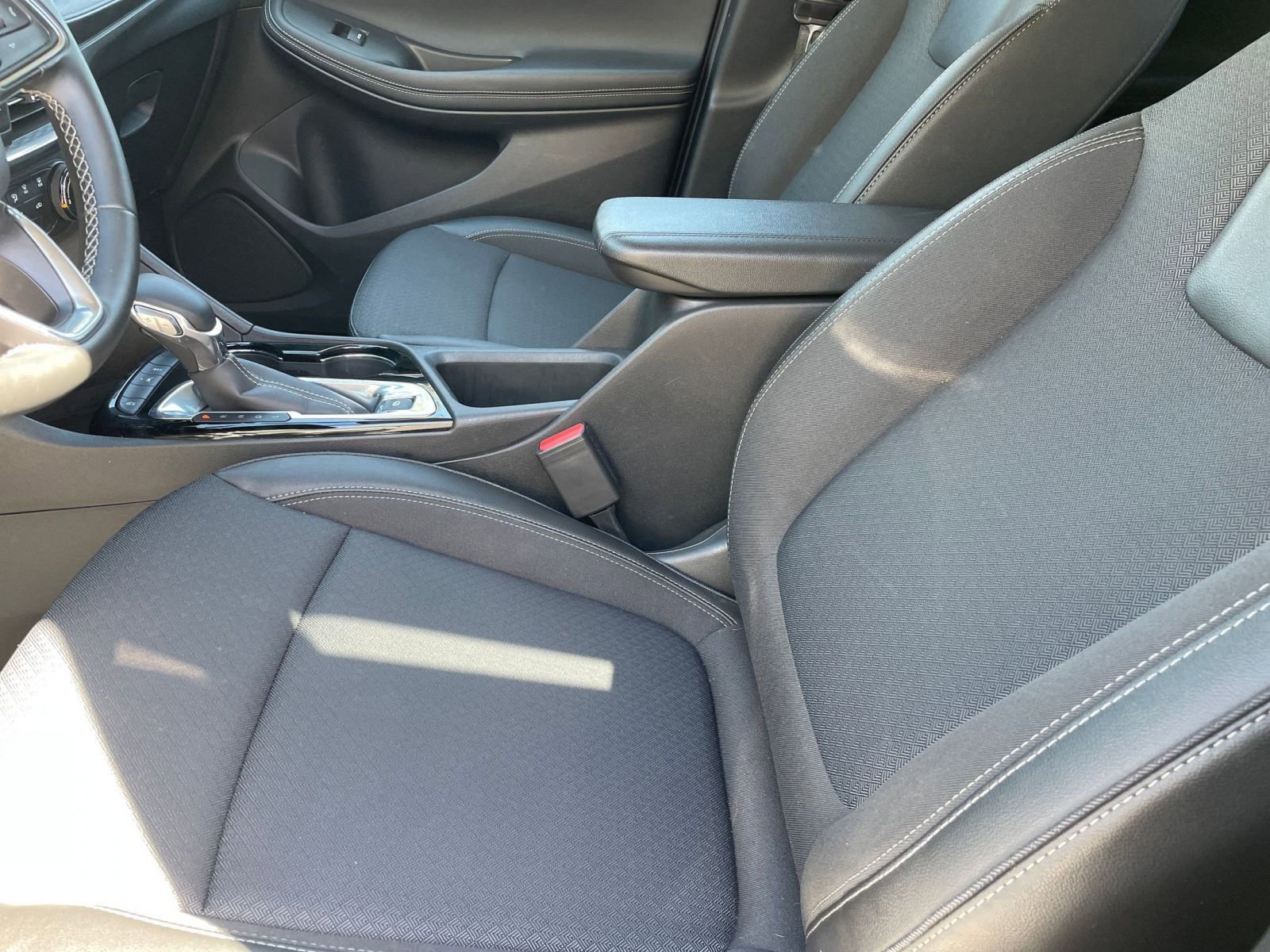 Thumbnail: 2025 Buick Encore GX - 25