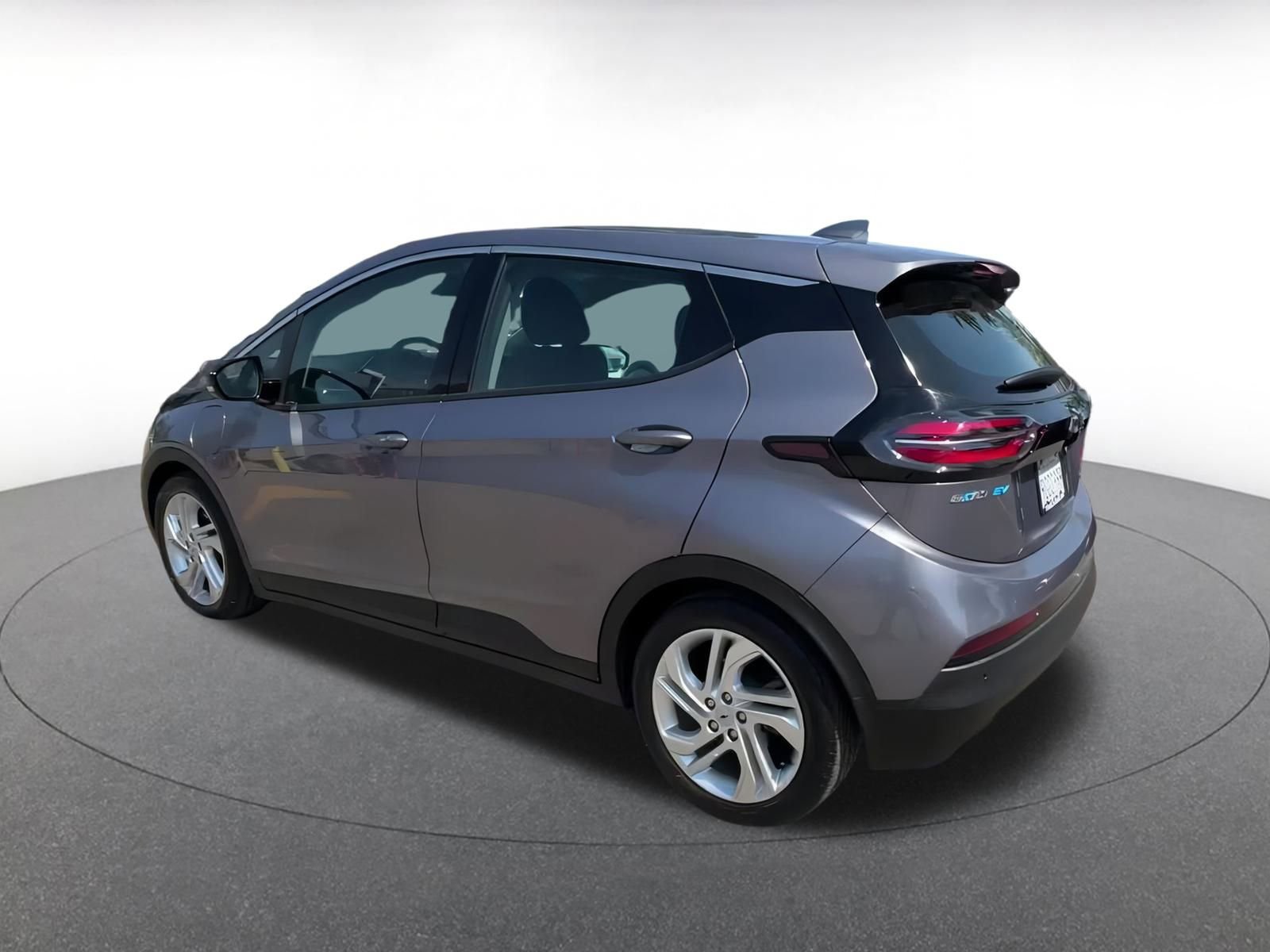 Thumbnail: 2023 Chevrolet Bolt EV - 10
