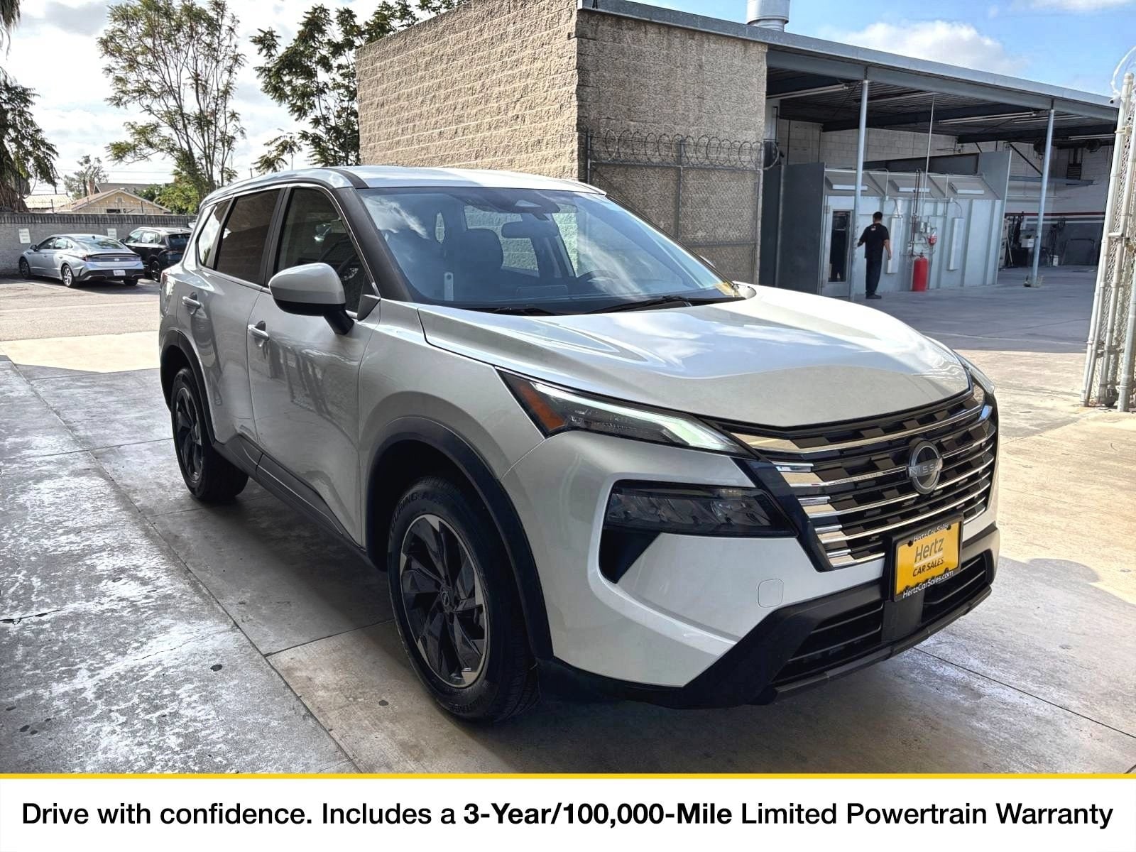 Thumbnail: 2025 Nissan Rogue - 1
