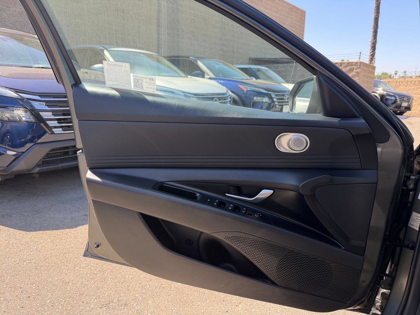 Thumbnail: 2025 Hyundai Elantra - 18