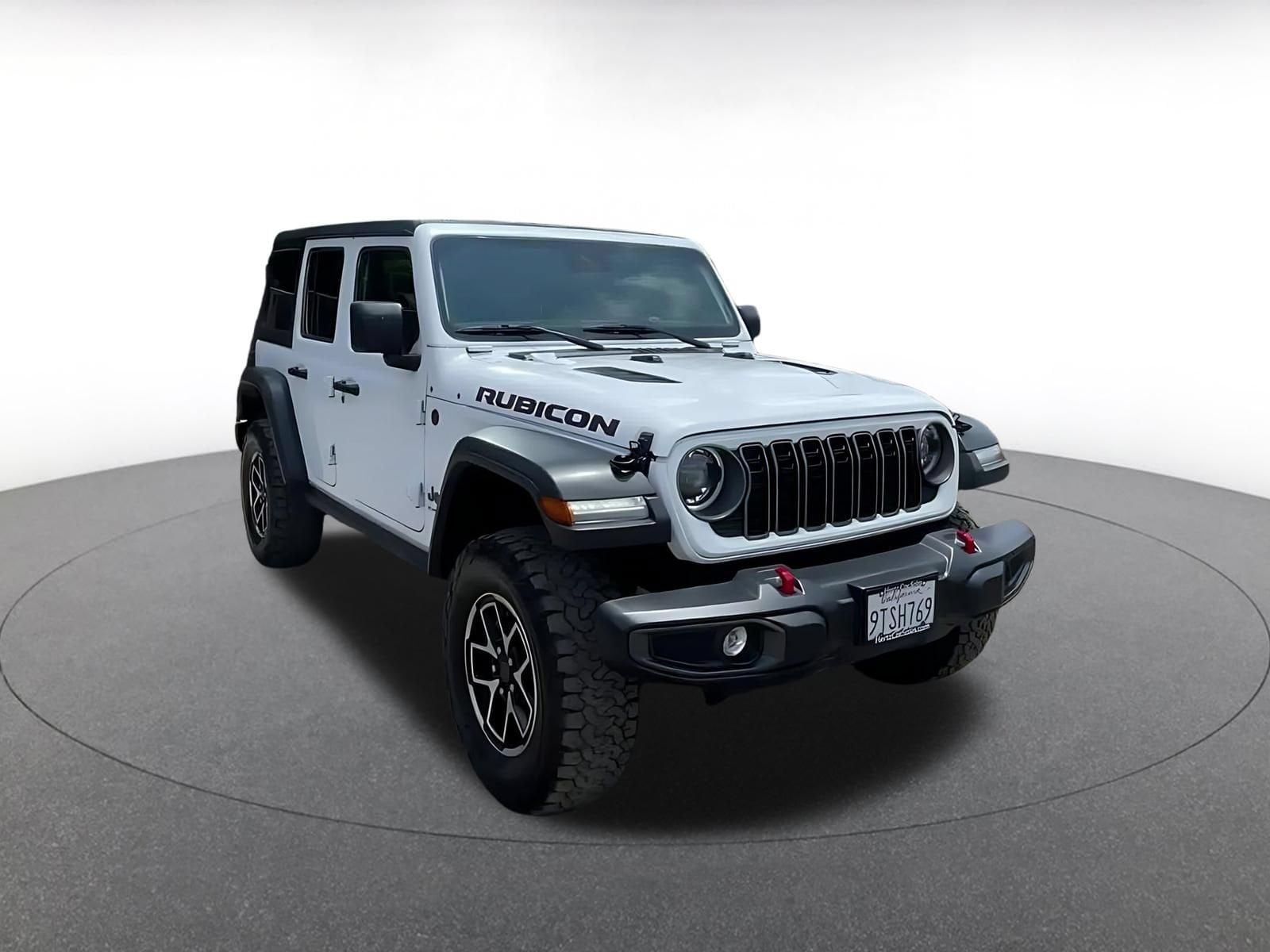 Thumbnail: 2025 Jeep Wrangler - 3