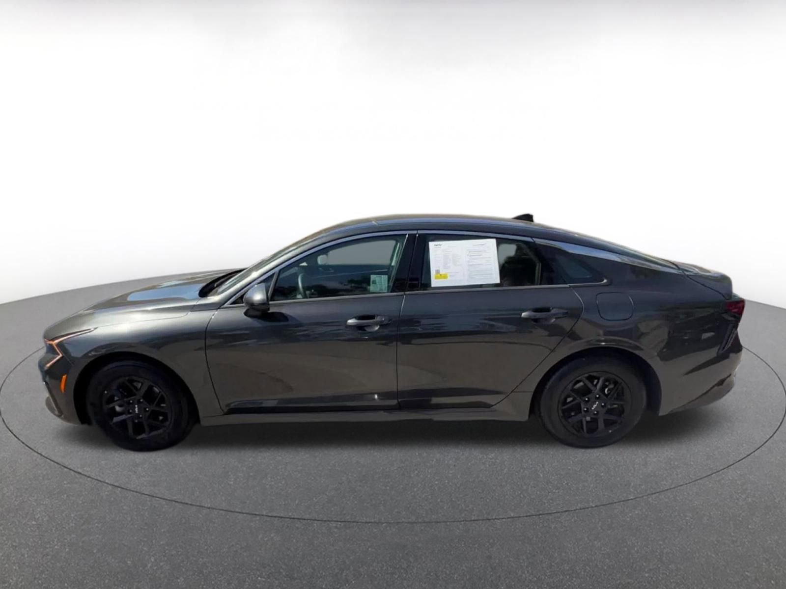 Thumbnail: 2025 Kia K5 - 10