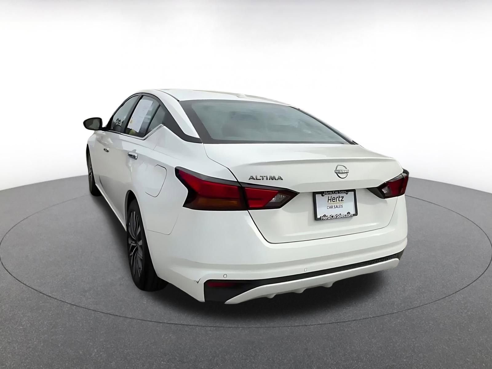 Thumbnail: 2025 Nissan Altima - 11