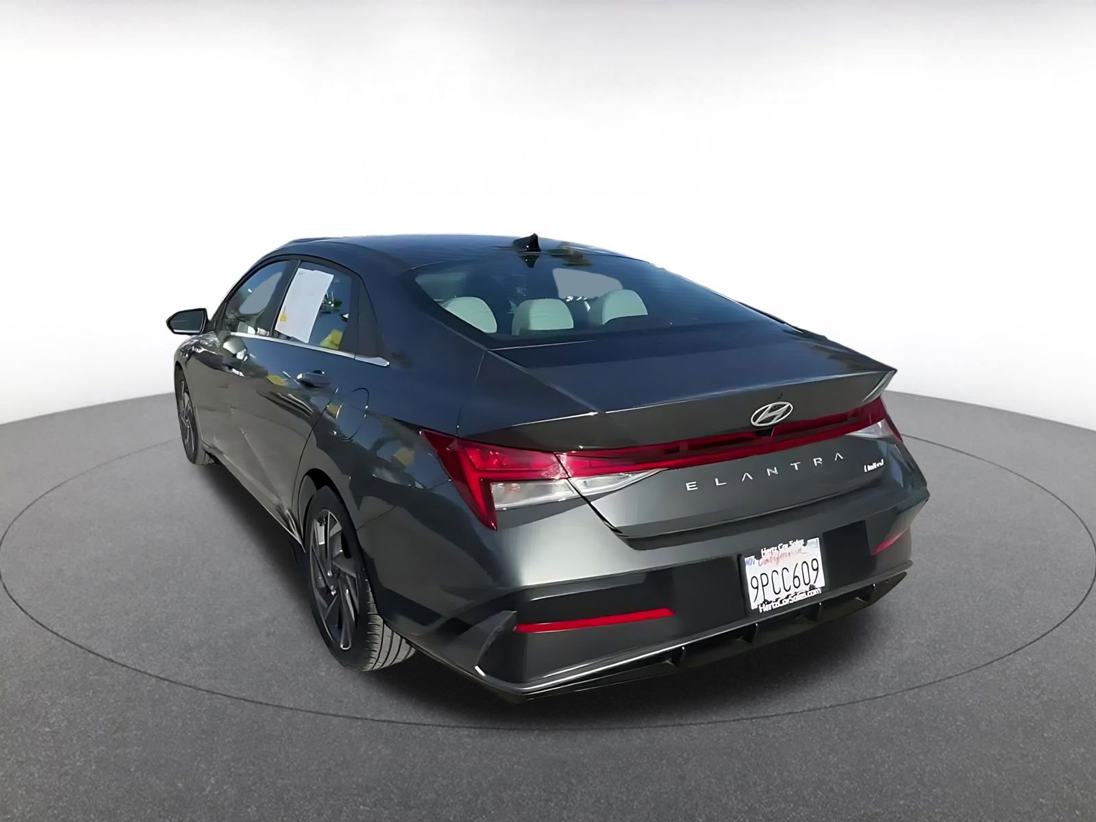 Thumbnail: 2025 Hyundai Elantra - 10