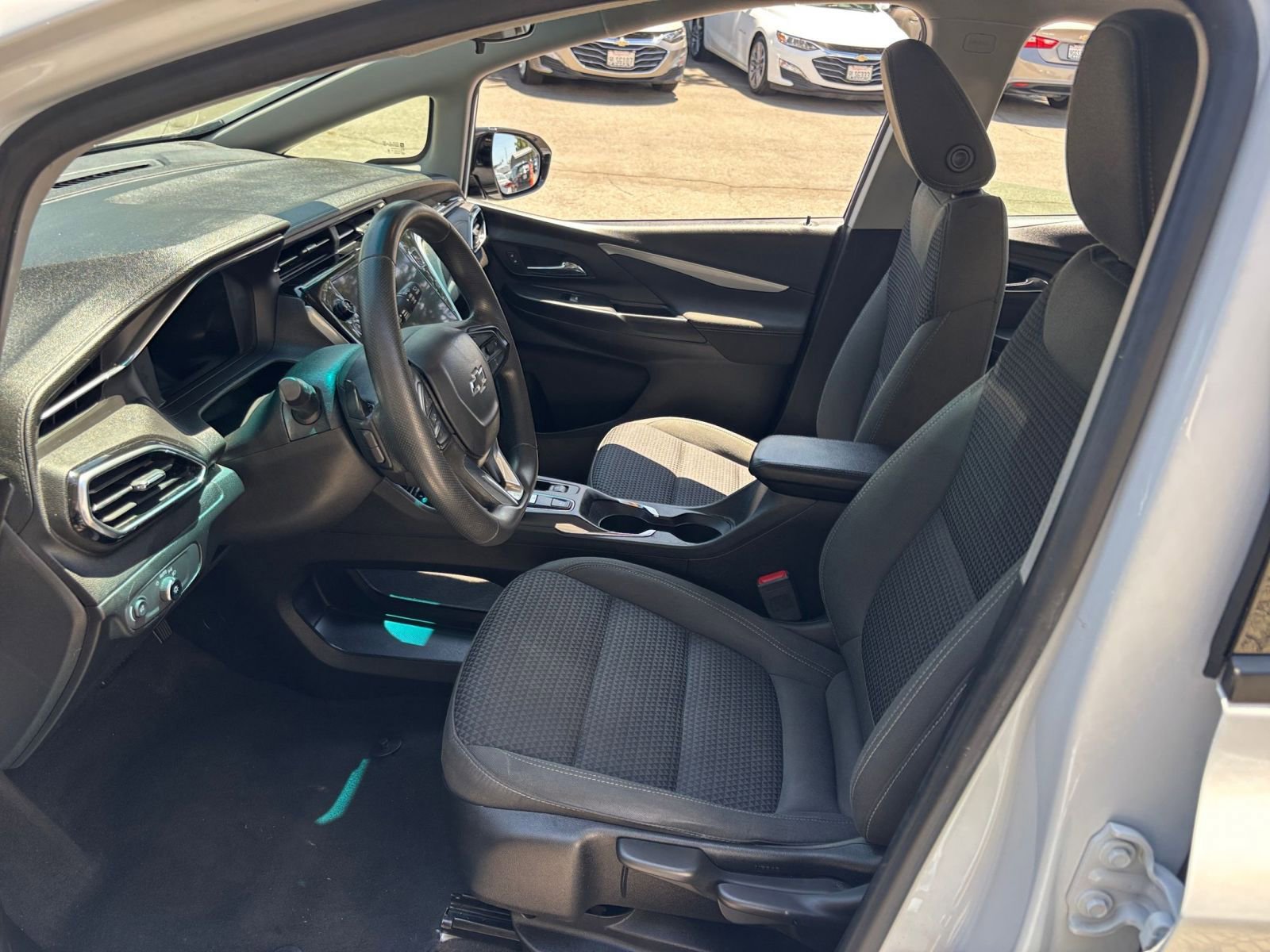 Thumbnail: 2023 Chevrolet Bolt EV - 31