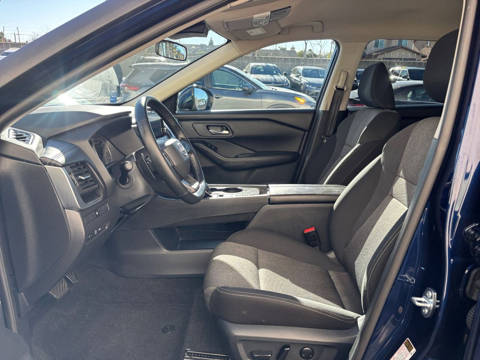 Thumbnail: 2025 Nissan Rogue - 30