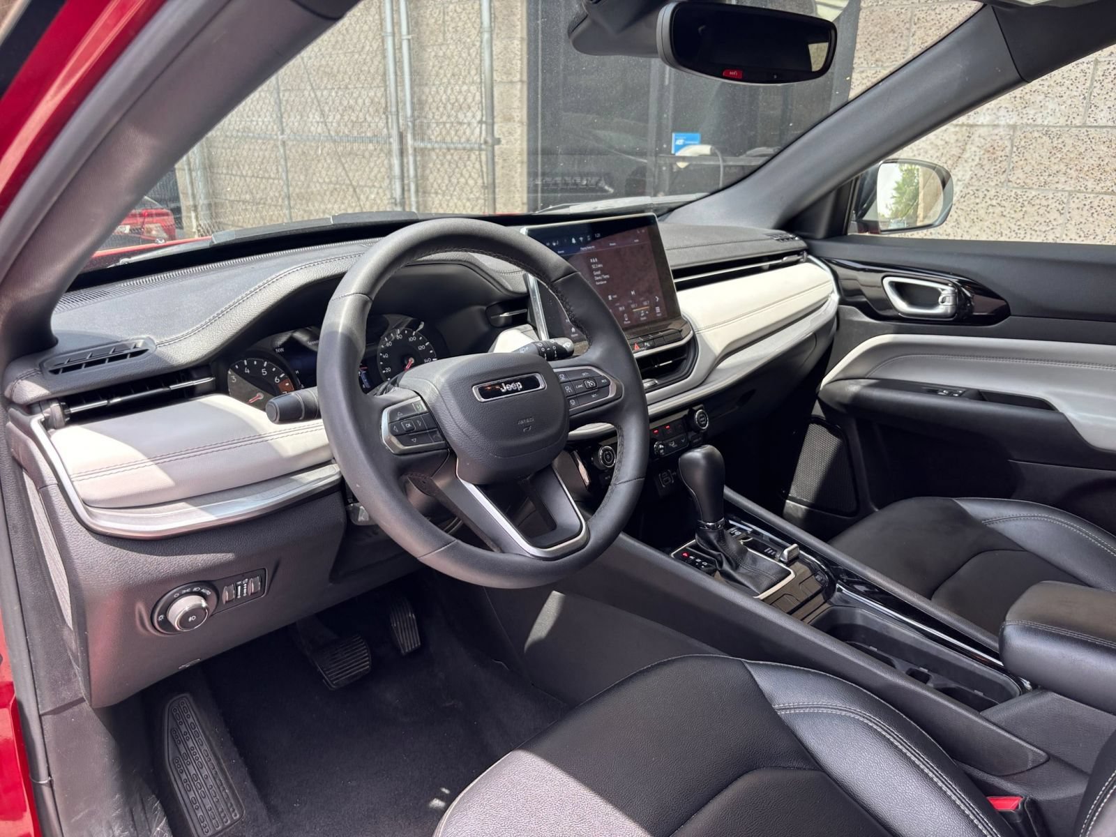 Thumbnail: 2025 Jeep Compass - 30