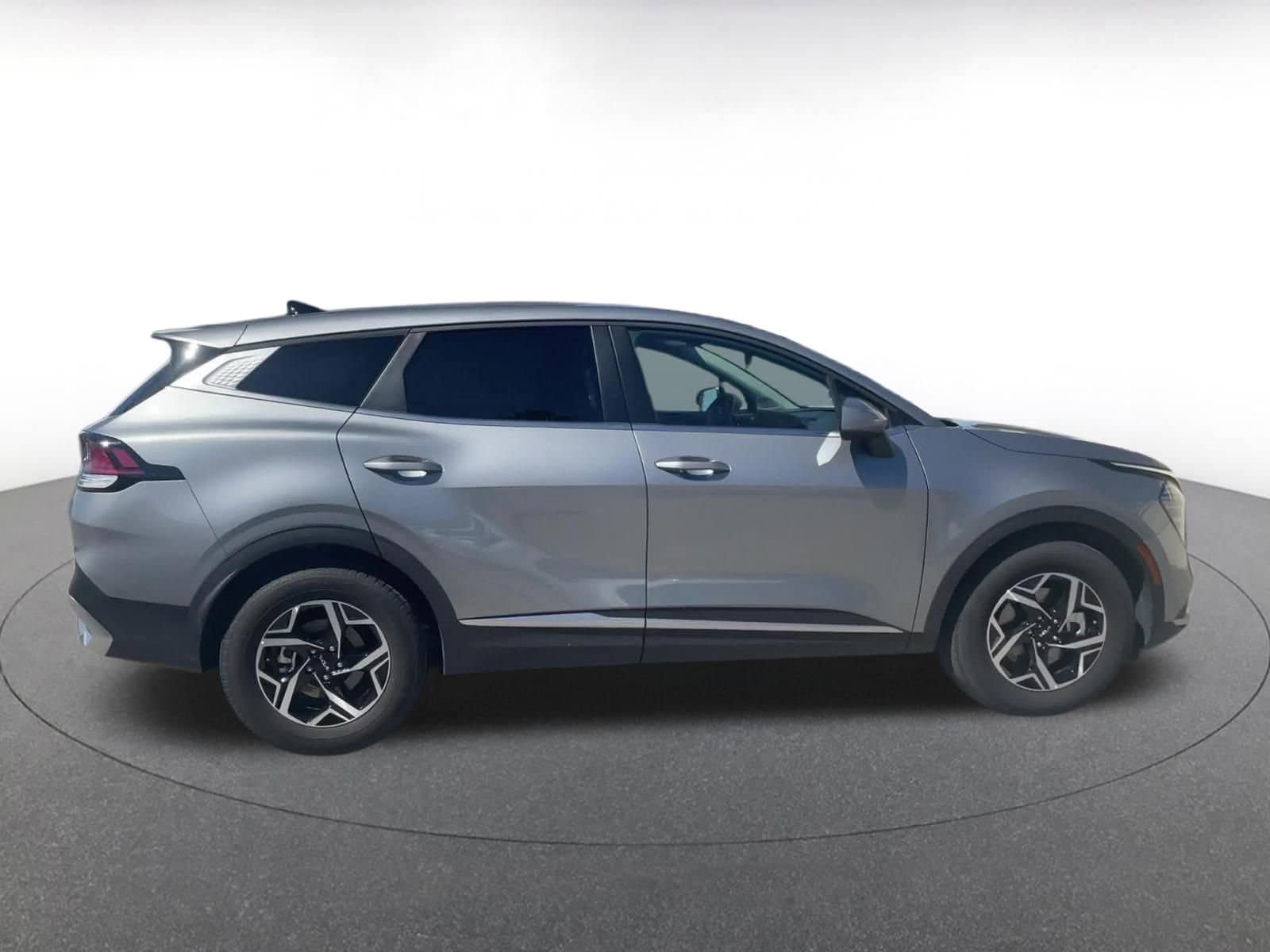 Thumbnail: 2025 Kia Sportage - 16