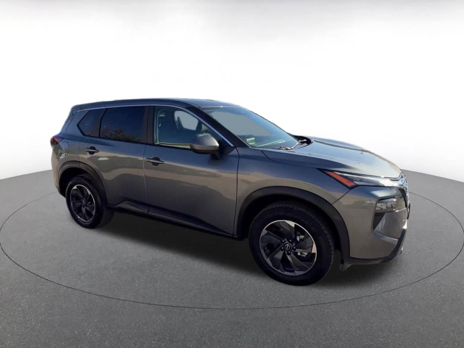 Thumbnail: 2025 Nissan Rogue - 2