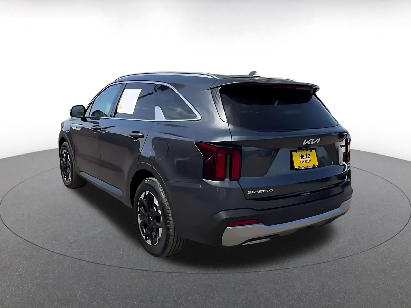 Thumbnail: 2024 Kia Sorento - 10