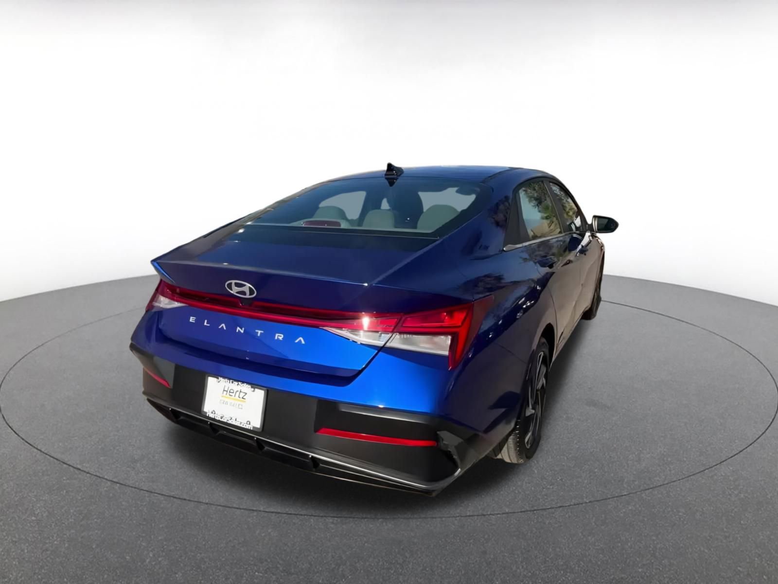 Thumbnail: 2025 Hyundai Elantra - 15