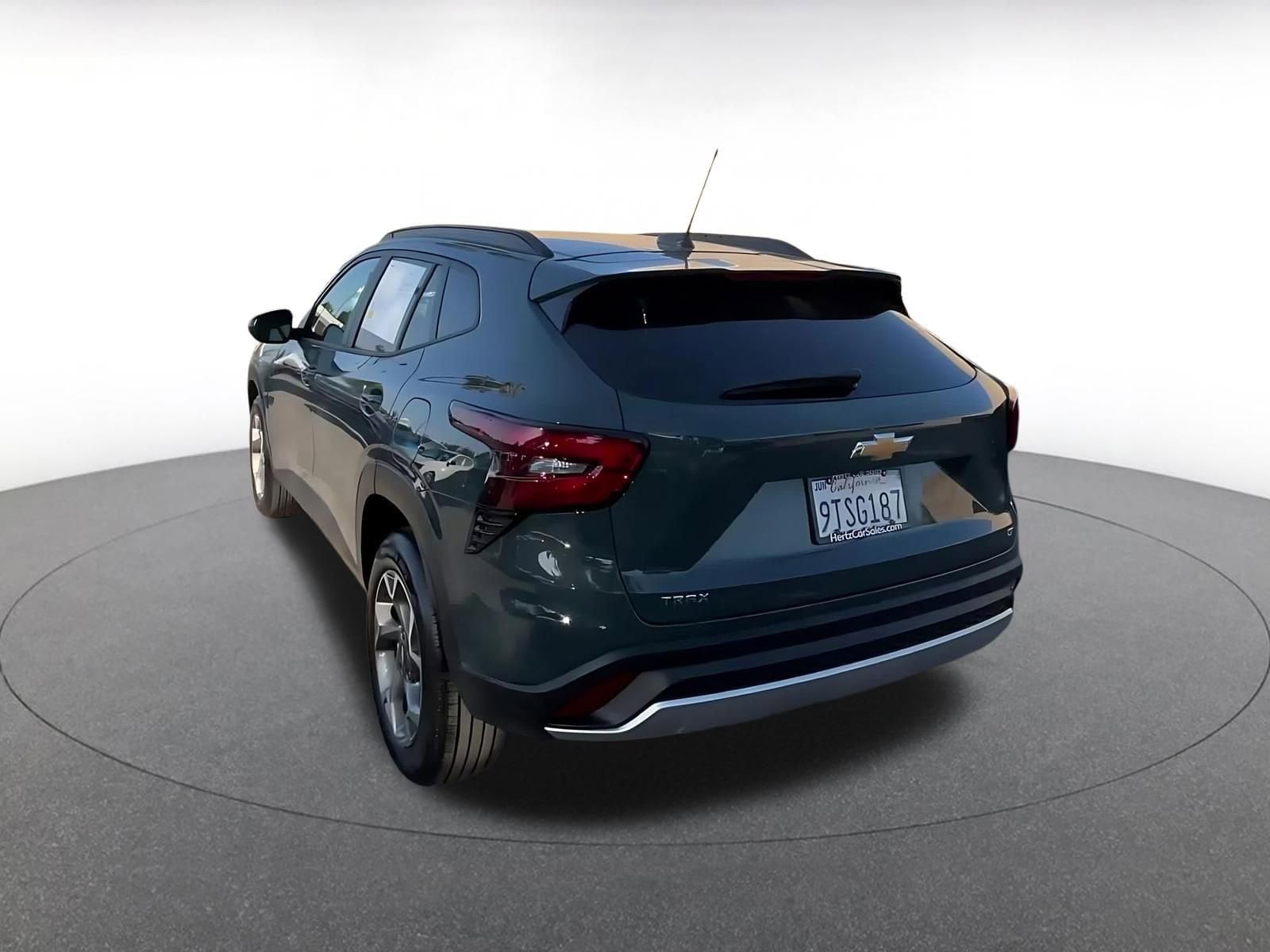 Thumbnail: 2025 Chevrolet Trax - 11