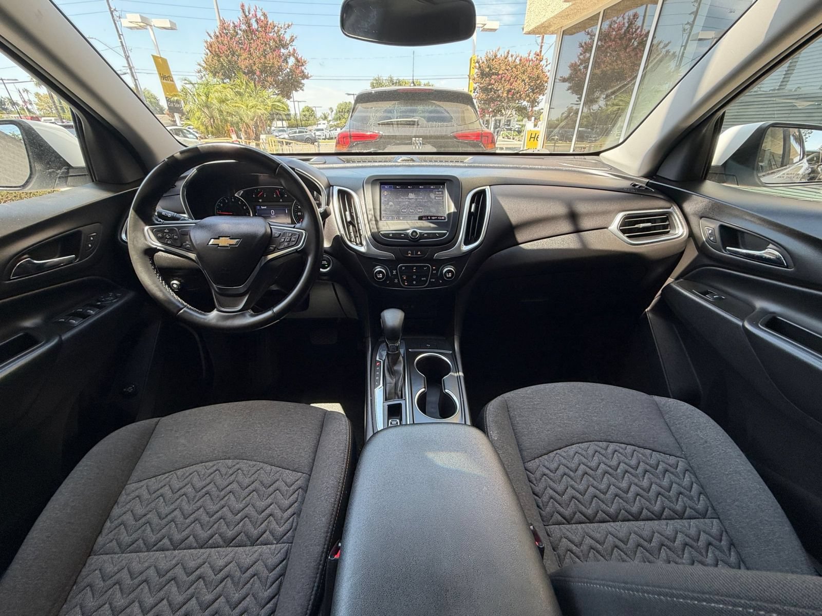 Thumbnail: 2024 Chevrolet Equinox - 34