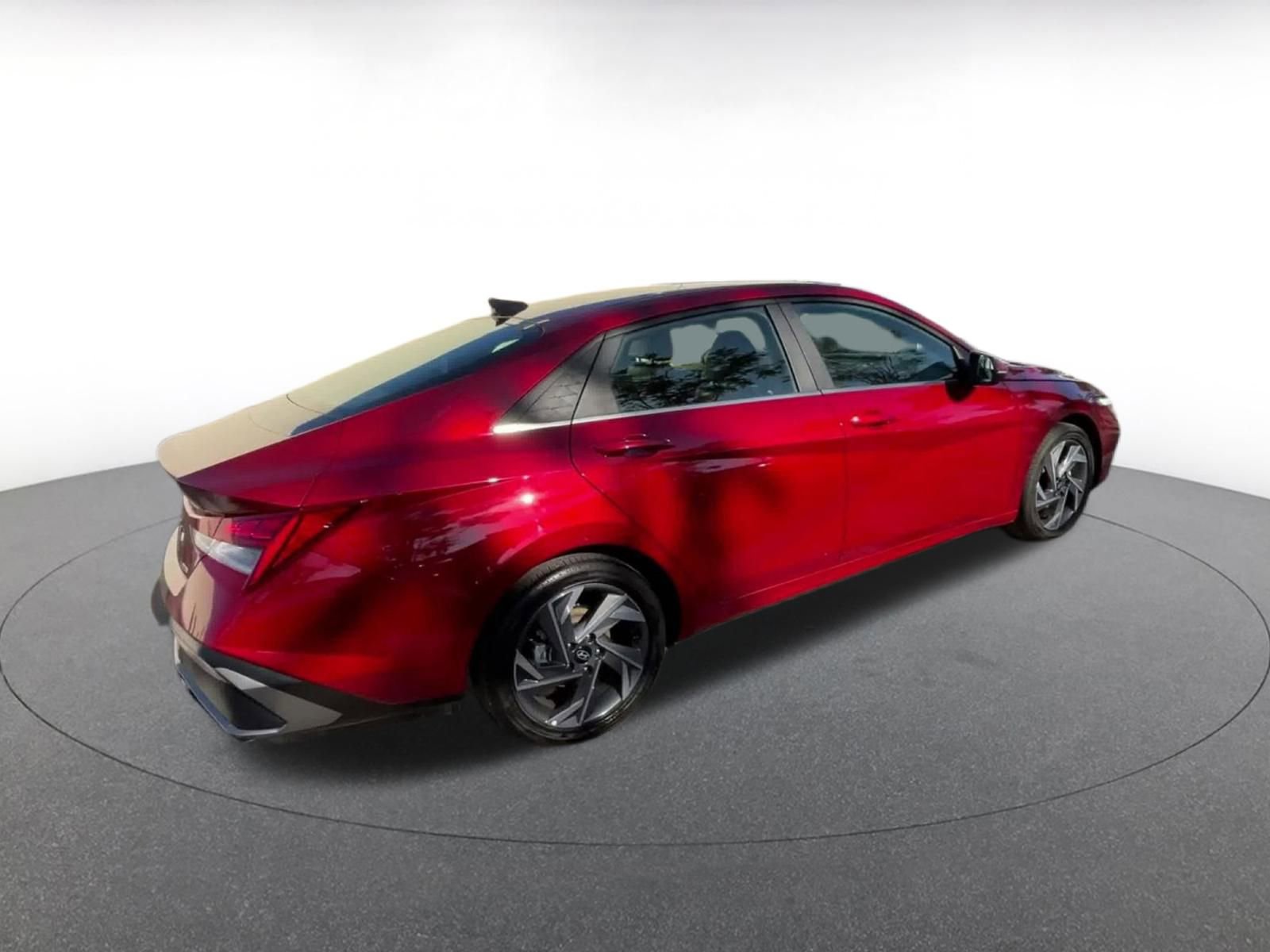 Thumbnail: 2025 Hyundai Elantra - 22