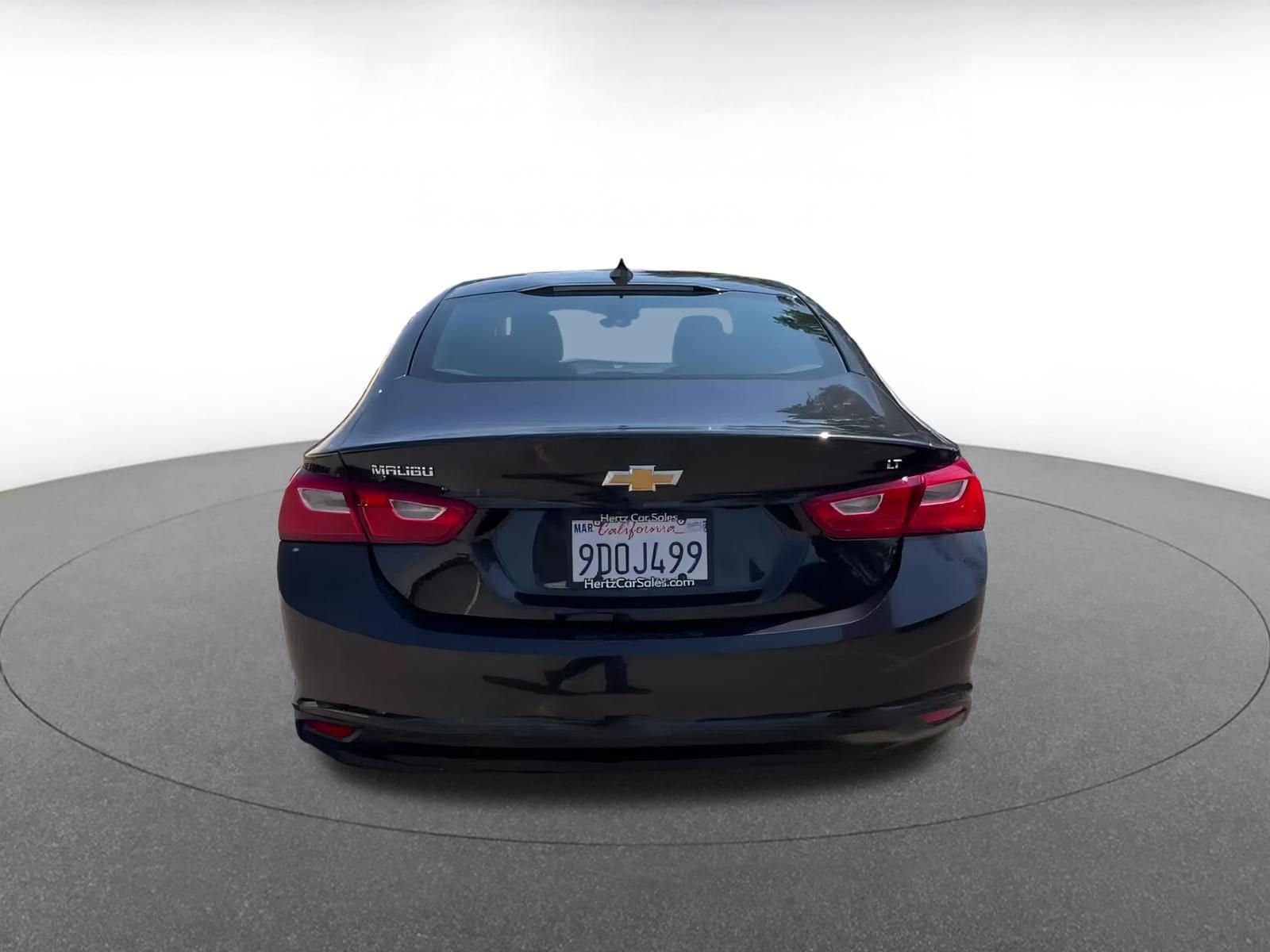 Thumbnail: 2023 Chevrolet Malibu - 17