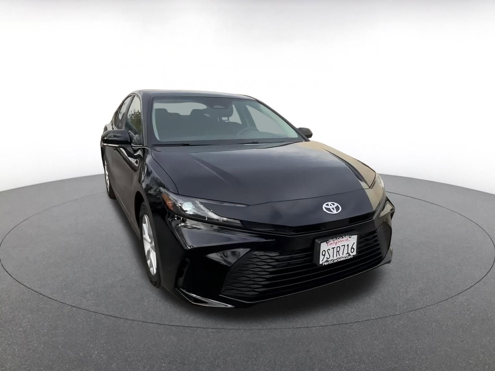 Thumbnail: 2025 Toyota Camry - 3