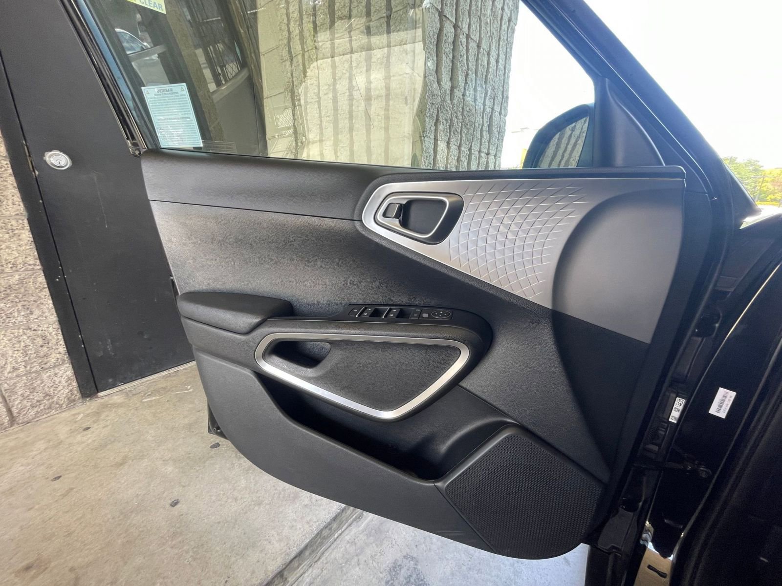 Thumbnail: 2025 Kia Soul - 18