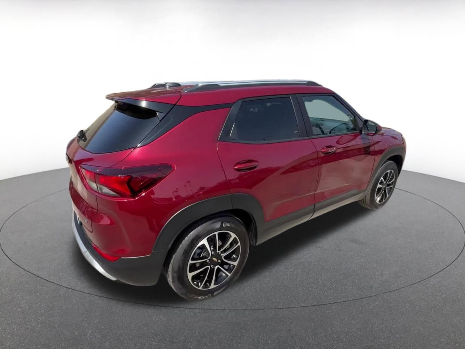 Thumbnail: 2025 Chevrolet TrailBlazer - 15