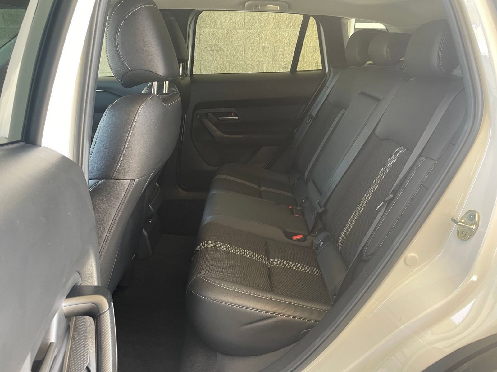 Thumbnail: 2025 Mazda CX-50 - 28