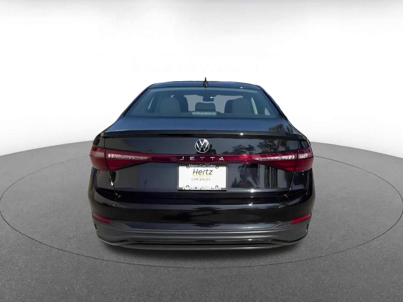 Thumbnail: 2025 Volkswagen Jetta - 12