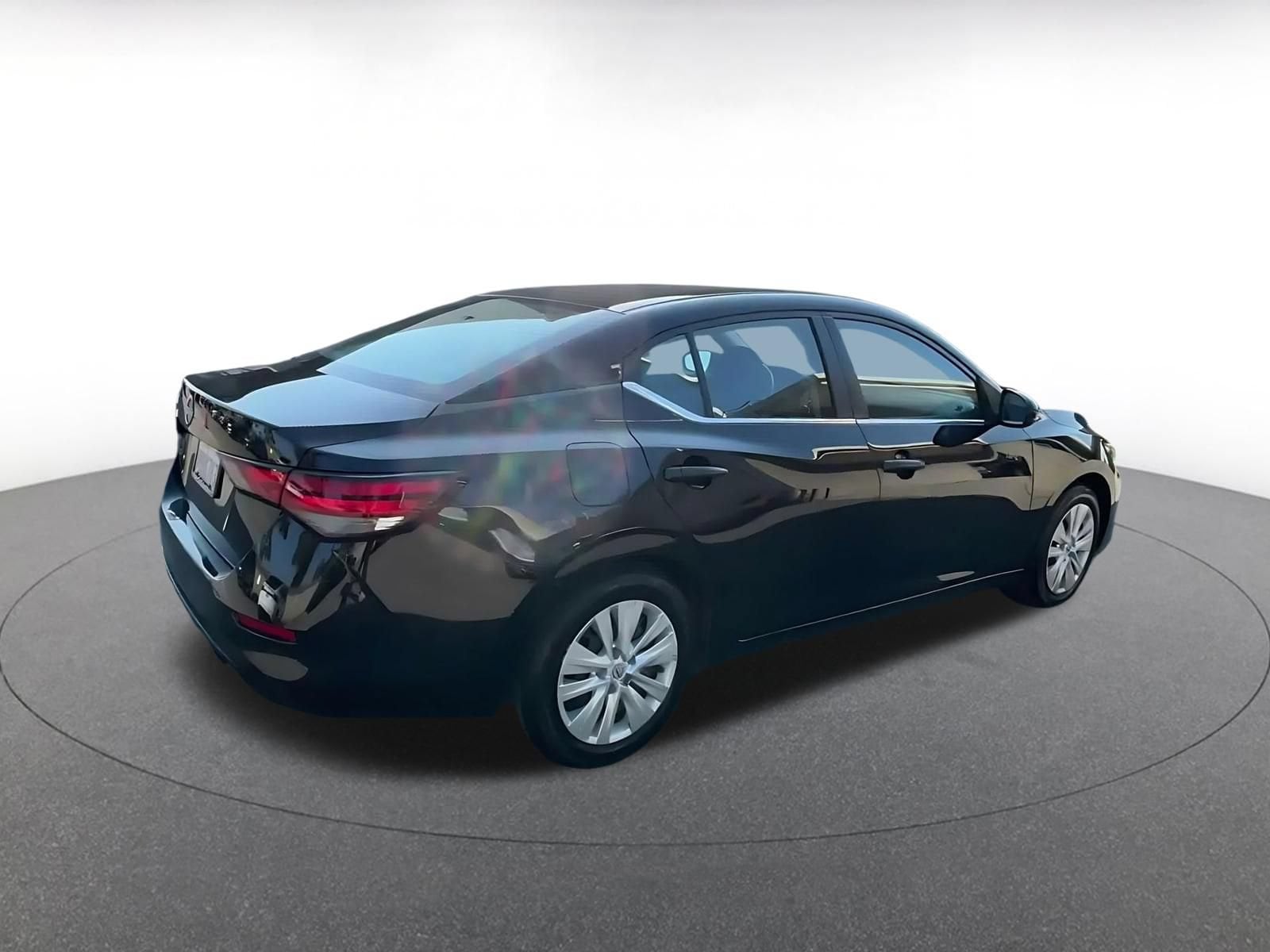 Thumbnail: 2025 Nissan Sentra - 13