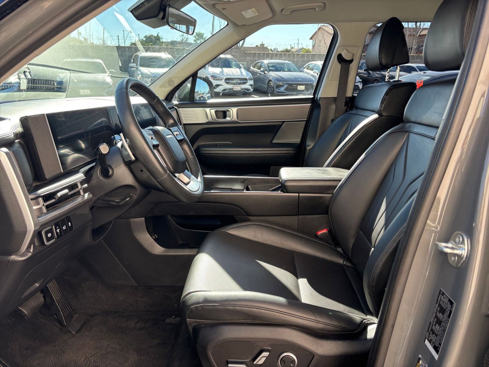 Thumbnail: 2025 Hyundai Santa Fe - 31