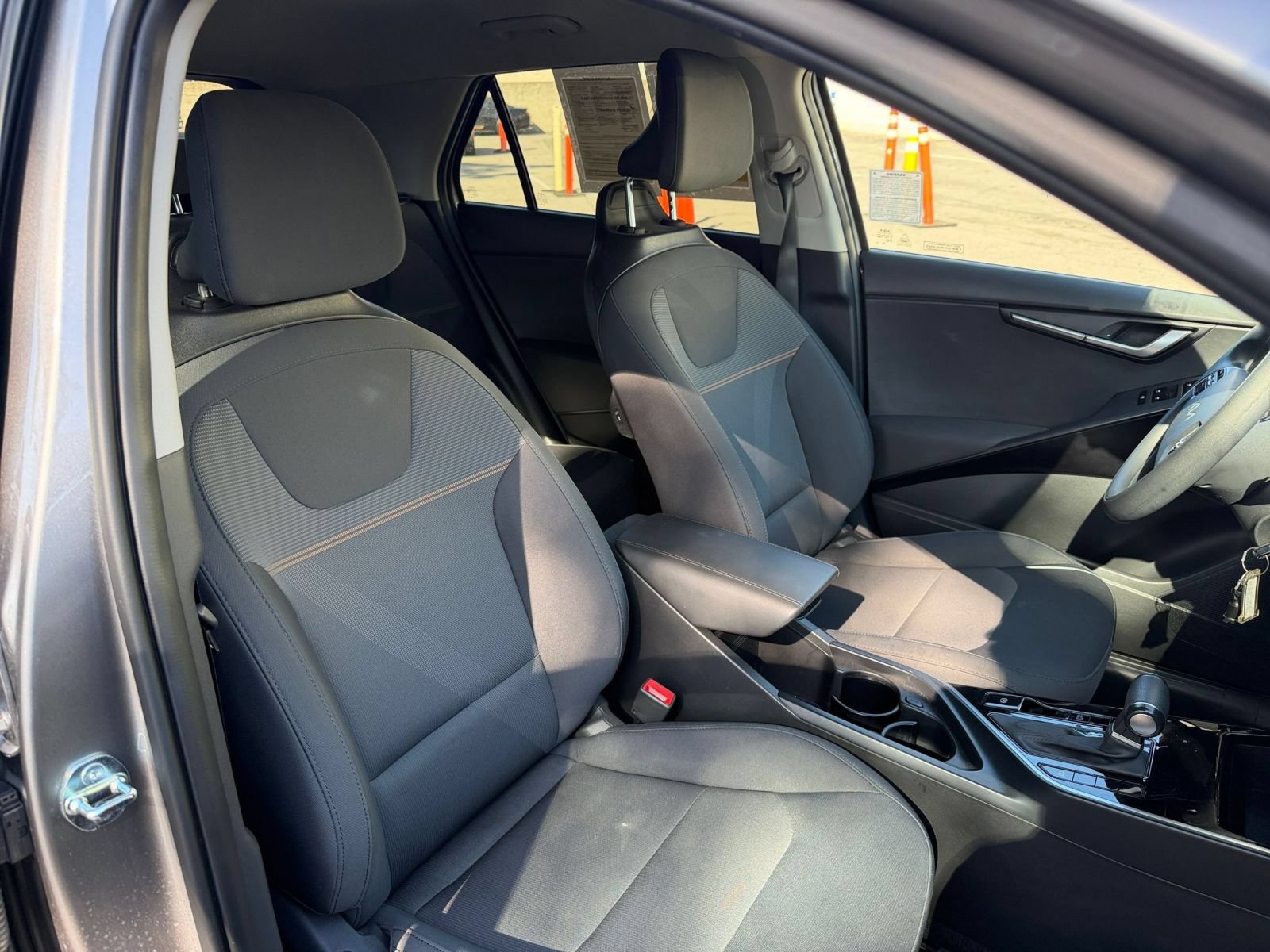 Thumbnail: 2026 Kia Niro - 34